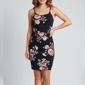 🍓NWT Floral Summer Dress